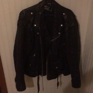 Men’s leather motorcycle jacket